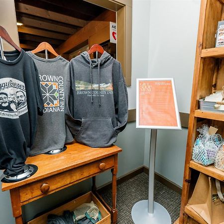 Brown County Inn Nashville Ngoại thất bức ảnh