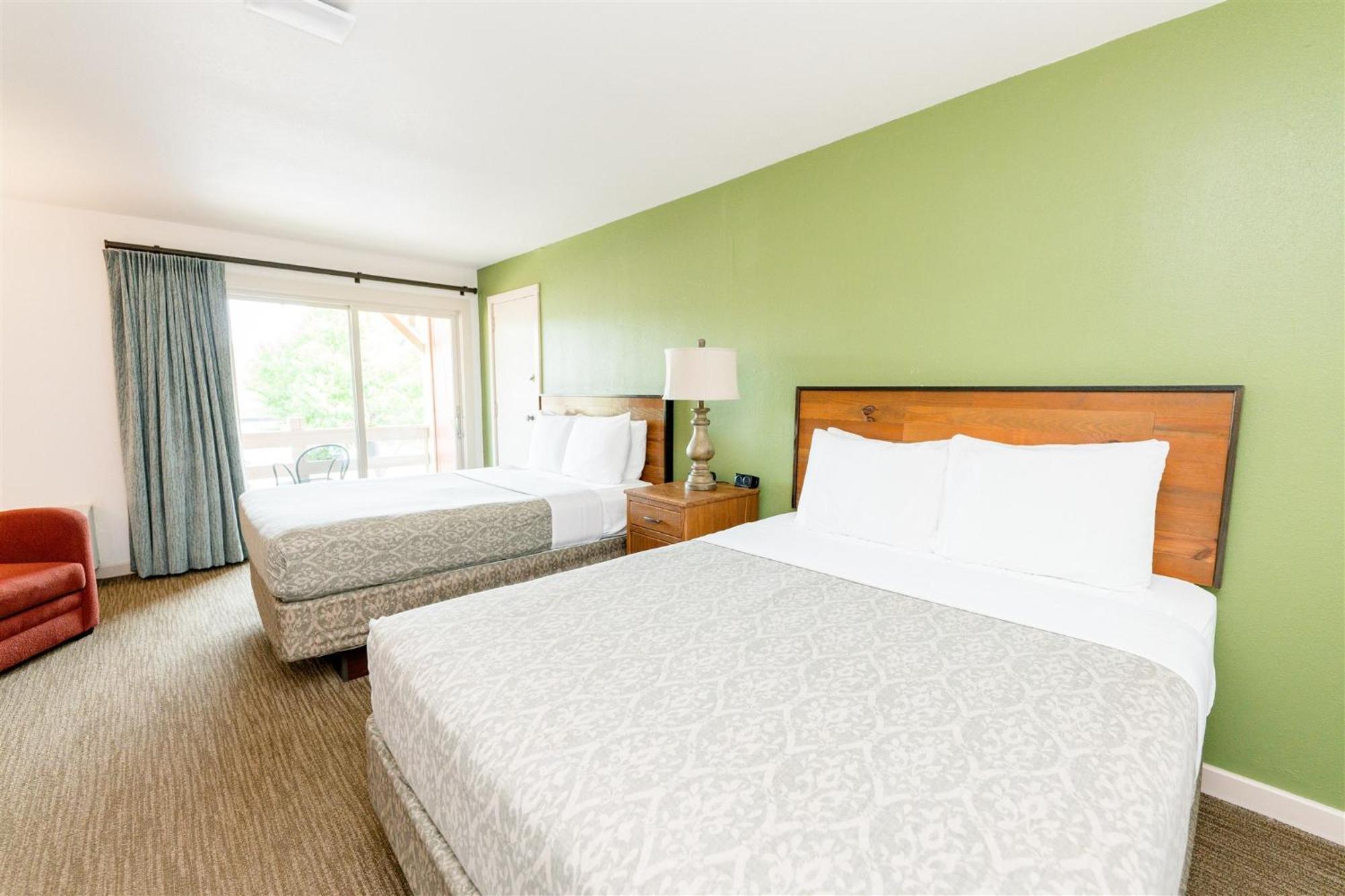 Brown County Inn Nashville Ngoại thất bức ảnh