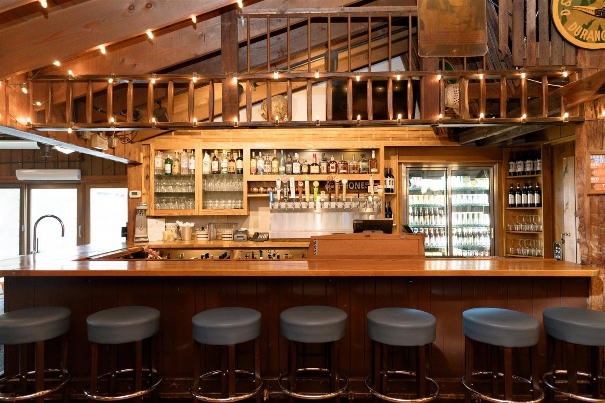 Brown County Inn Nashville Ngoại thất bức ảnh